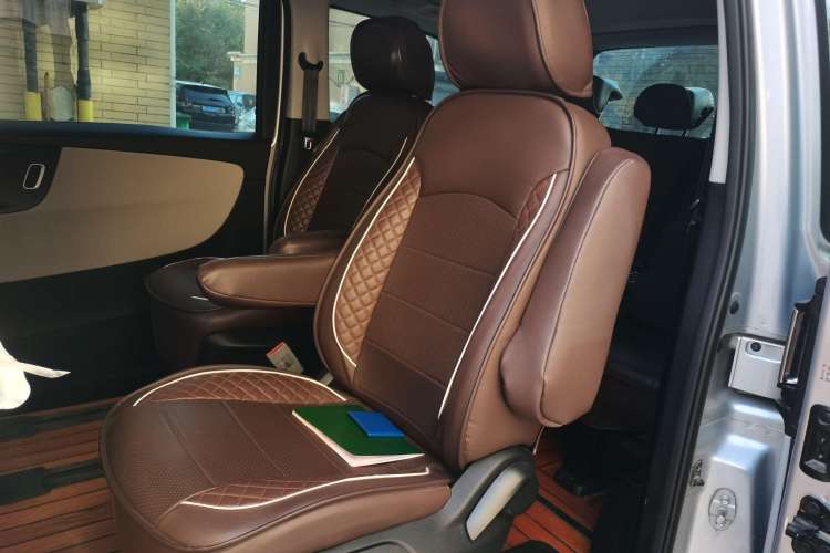 Used Huasong 7 2017 2.0T Automatic Elite Edition