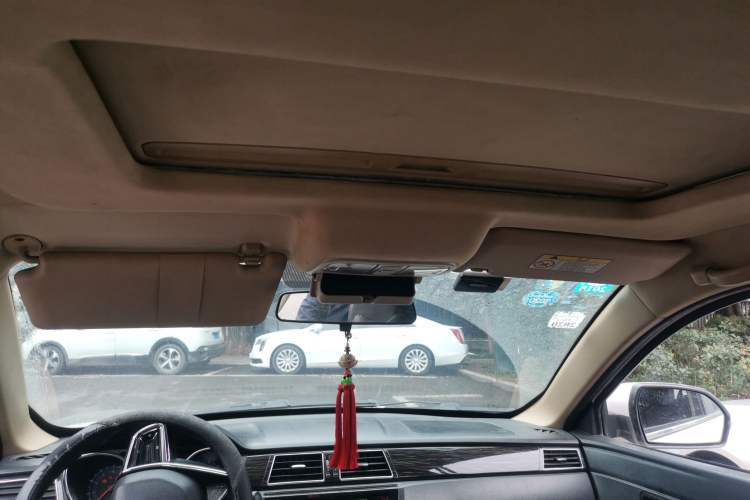 Used Lifan Auto Myway 2016 1.5L Manual Elite Version Headliner