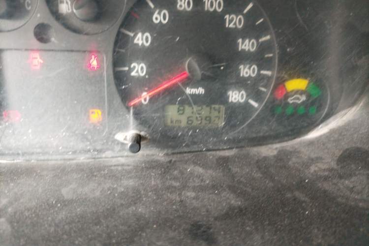 Used JAC Refine 2011 2.0L Shuttle Gasoline Standard Edition HFC4GA3
