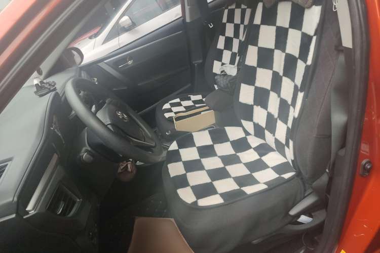 Used Toyota Levin 2015 1.6G CVT Orange Limited Edition
