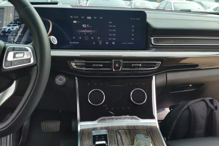 Used EXEED Lanyue 2021 400T Two-Wheel-Drive Xingrui Pro Edition 7-Seater
