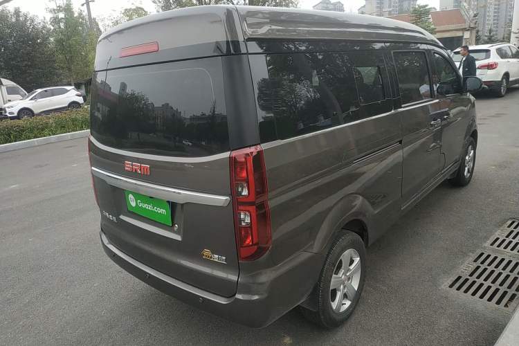 Used Jinbei Gold Hiace 2021 1.5L Passenger Van Travel Lion 7-Seater
