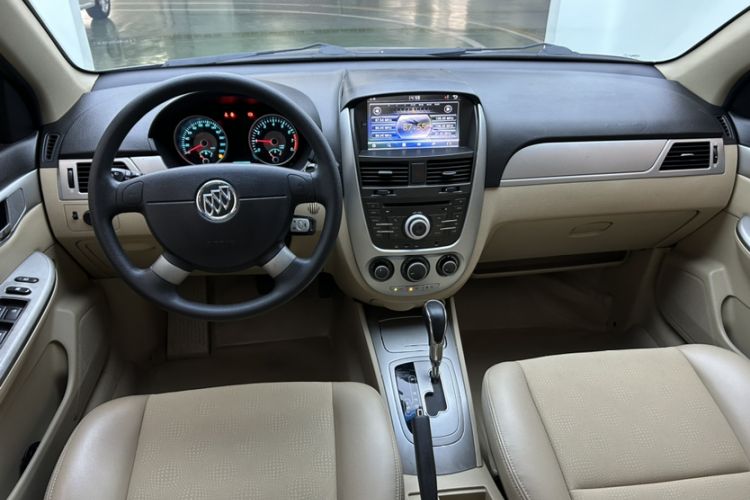Used Buick Excelle 2013 1.5L Automatic Classic Model
