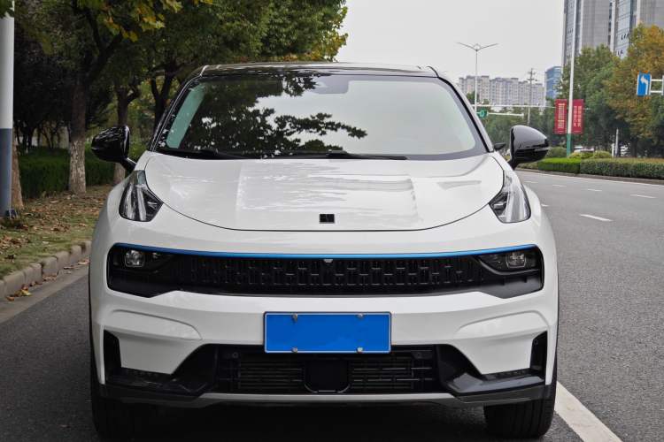 Used Lynk & Co 05 2020 2.0TD Two-Wheel Drive Shine Halo