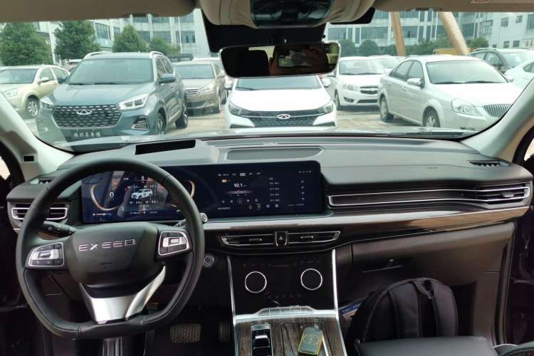 Used EXEED Lanyue 2021 400T Two-Wheel-Drive Xingrui Pro Edition 7-Seater
