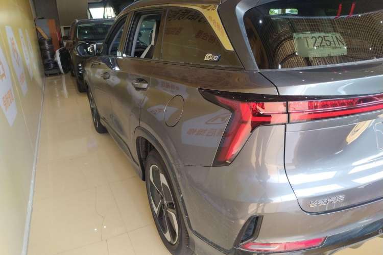 Used Changan CS75 PLUS iDD 2023 ZhiDian iDD Smart Leading Model
