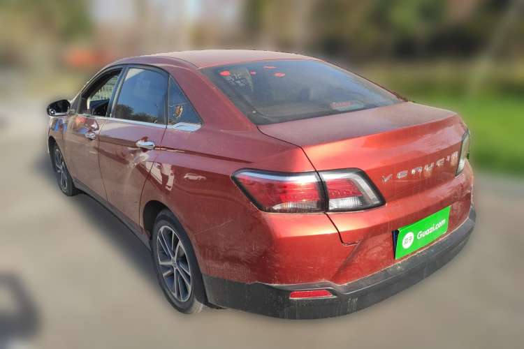 Used Venucia D60 2018 1.6L Manual Smart Connect Elite Edition Rear Left 45 Deg