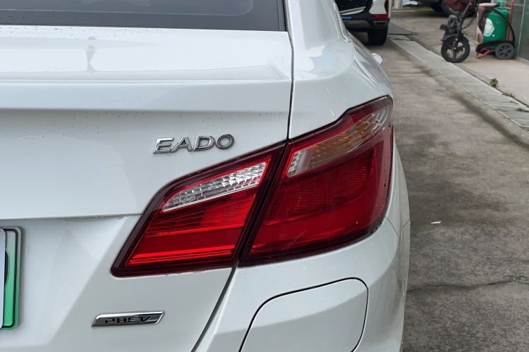 Used CHANGAN Eado New Energy 2018 1.0T PHEV Navigation Model Right Rear Taillight