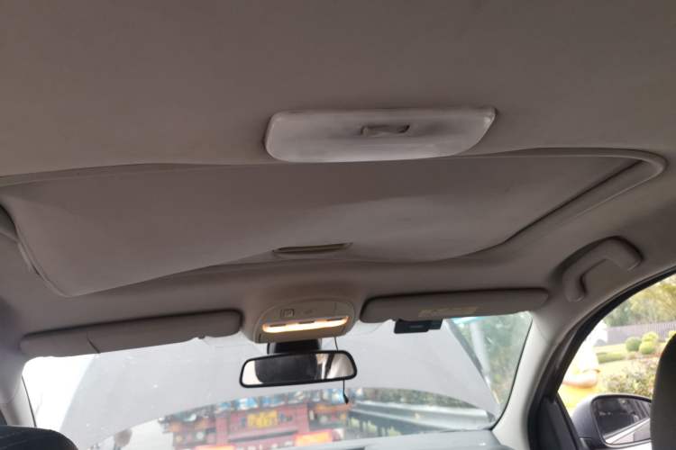 Used Renault Fluence 2013 2.0L Fashion Edition
