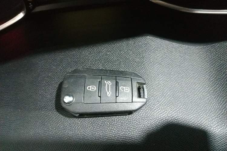 Used Peugeot 308S 2015 1.6T Automatic Jingchi Edition
