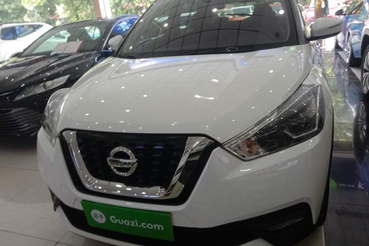 Used Nissan Kicks 2020 1.5L XV CVT Smart Connect Luxury Edition
