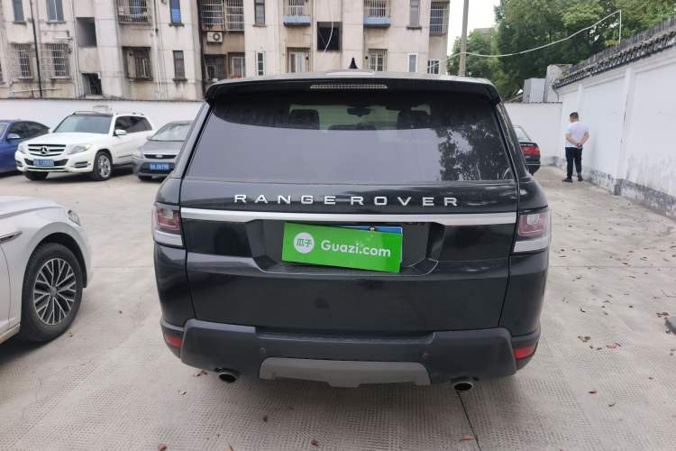 Used Land Rover Range Rover Sport 2017 3.0 SC V6 SE
