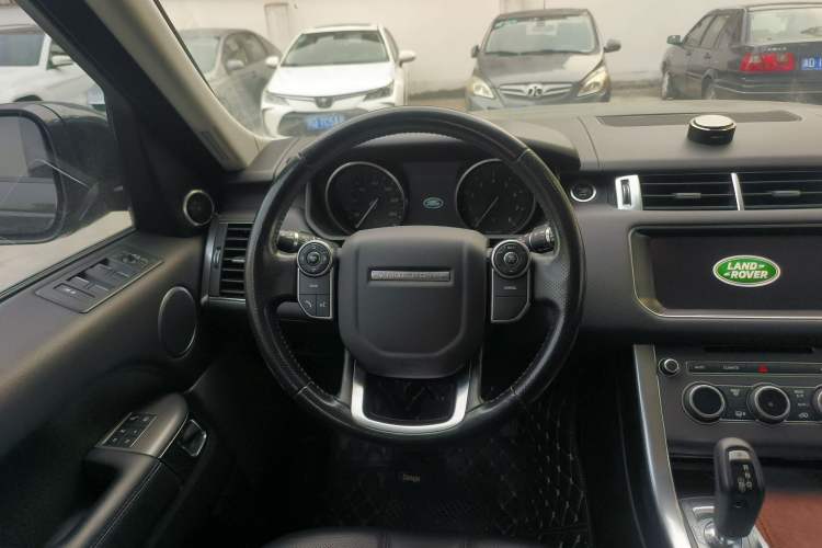 Used Land Rover Range Rover Sport 2017 3.0 SC V6 SE
