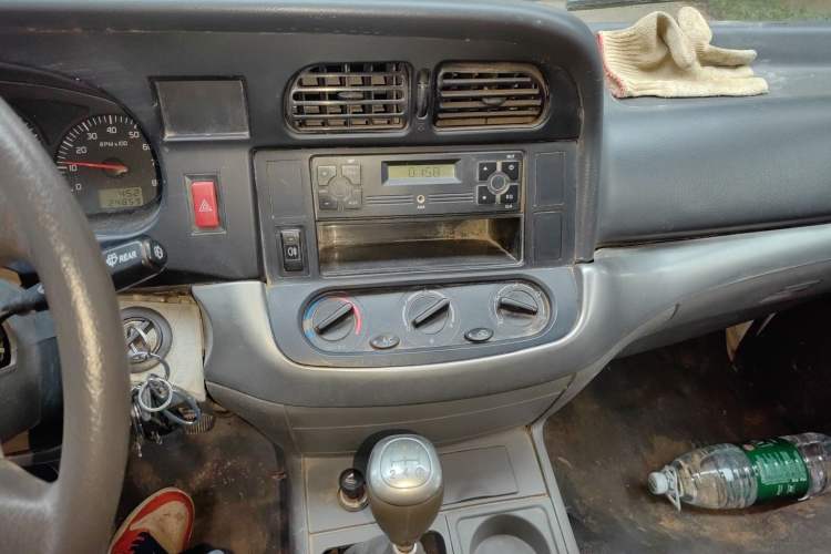 Used Jinbei Hiace 2011 2.0L Fifth-Generation Kuaiyunwang Comfort Type K 4G20B
