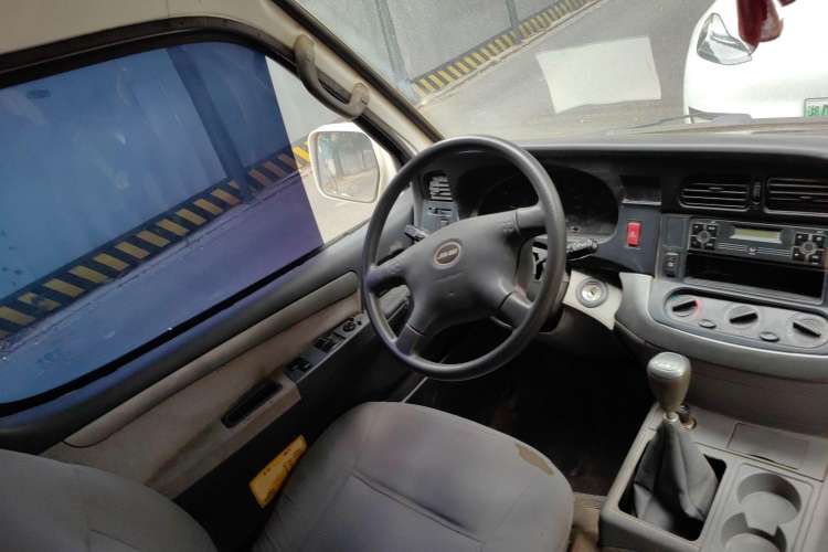 Used Jinbei Hiace 2011 2.0L Fifth-Generation Kuaiyunwang Comfort Type K 4G20B
