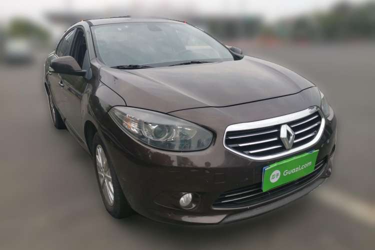 Used Renault Fluence 2013 2.0L Fashion Edition
