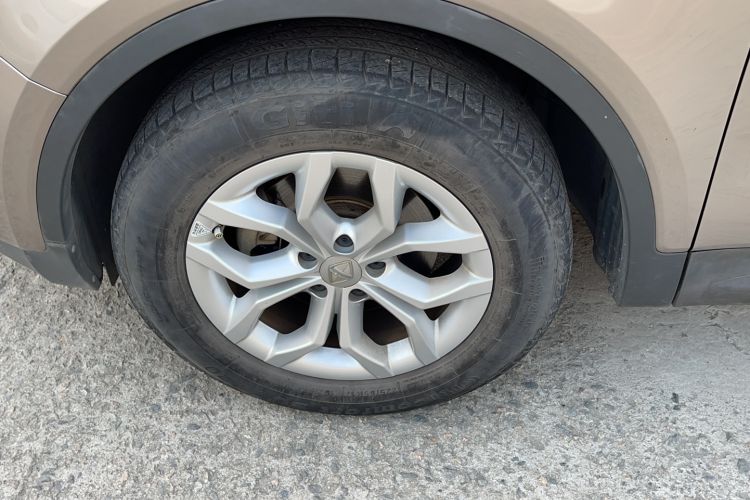 Used BORGWARD BX5 2017 20TGDI Automatic Two-Wheel Drive Pioneer Edition