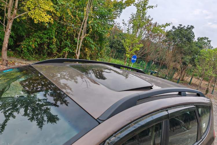 Used JAC Refine M2 2013 1.8L Manual Luxury Smart Model 5 Seats