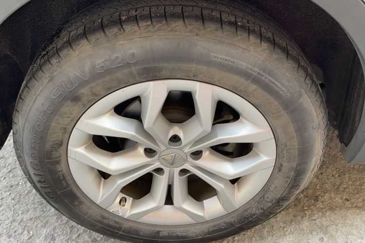 Used BORGWARD BX5 2017 20TGDI Automatic Two-Wheel Drive Pioneer Edition