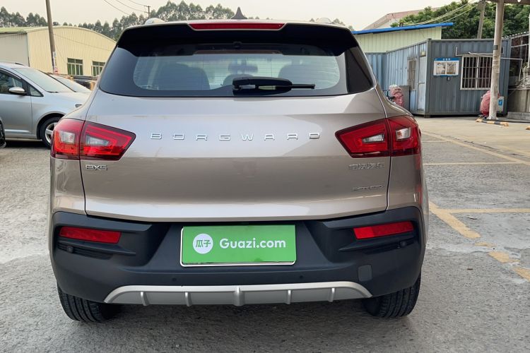 Used BORGWARD BX5 2017 20TGDI Automatic Two-Wheel Drive Pioneer Edition