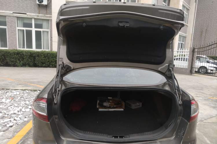 Used Ford Mondeo 2011 2.0L GTDi 200 Fashion Edition