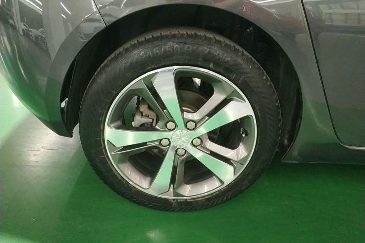 Used Peugeot 308S 2015 1.6T Automatic Jingchi Edition
