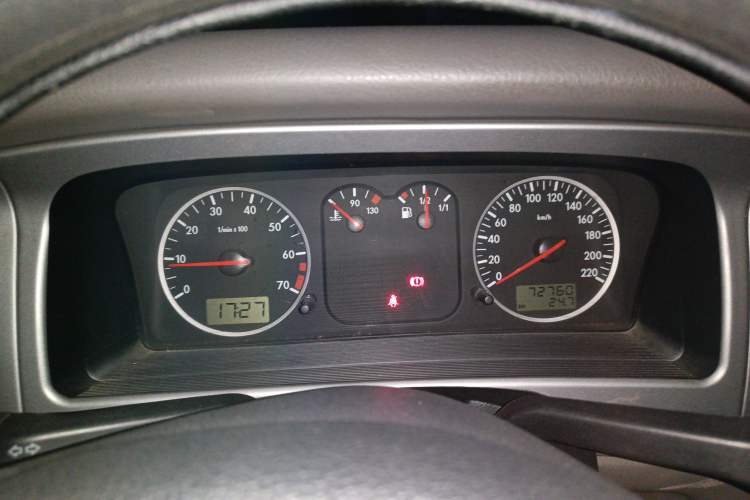 Used Volkswagen Santana Vista 2008 1.8L Manual Comfort Edition Instrument Cluster