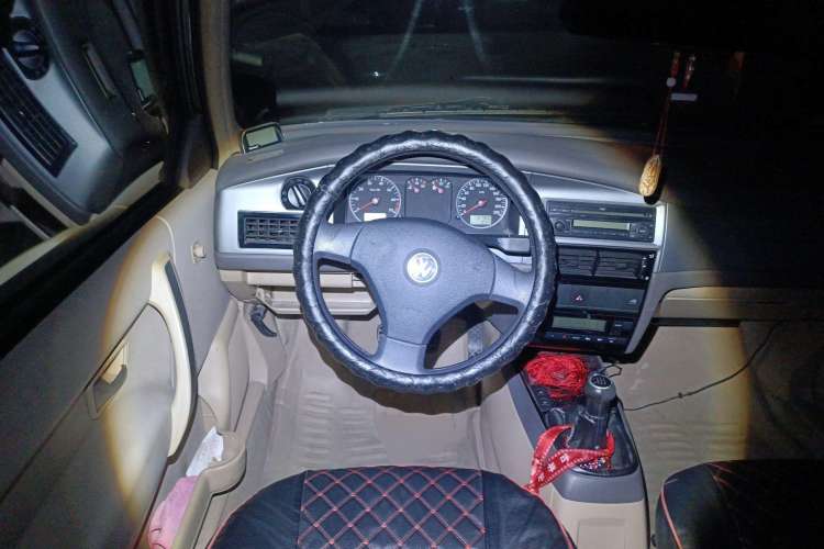 Used Volkswagen Santana Vista 2008 1.8L Manual Comfort Edition Steering Wheel