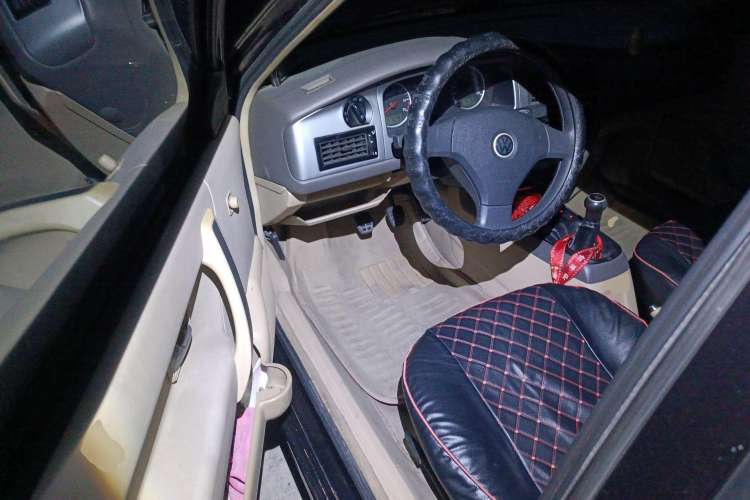 Used Volkswagen Santana Vista 2008 1.8L Manual Comfort Edition Driver Seat