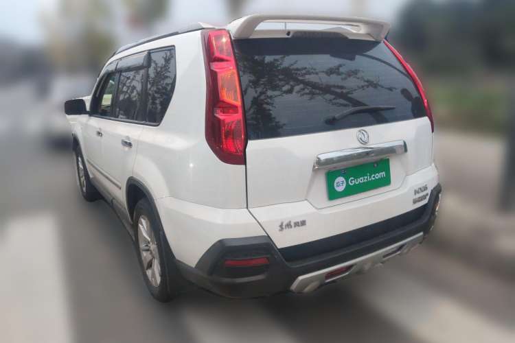 Used Dongfeng Fengdu MX6 2016 2.0L CVT Two-Wheel Drive Dream Edition