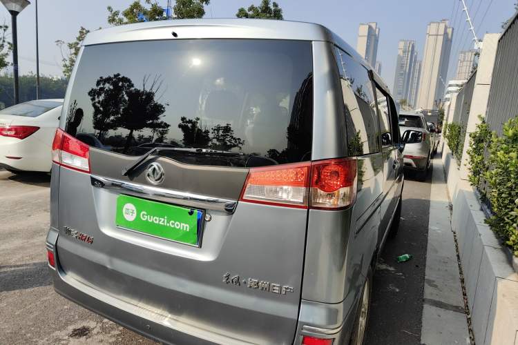 Used Dongfeng Shuaike 2014 1.6L Manual Comfort 7-Seater China IV Standard
