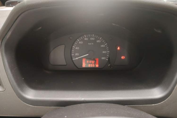 Used Wuling Rongguang 2019 1.2L S Van Standard Model with 5 Seats