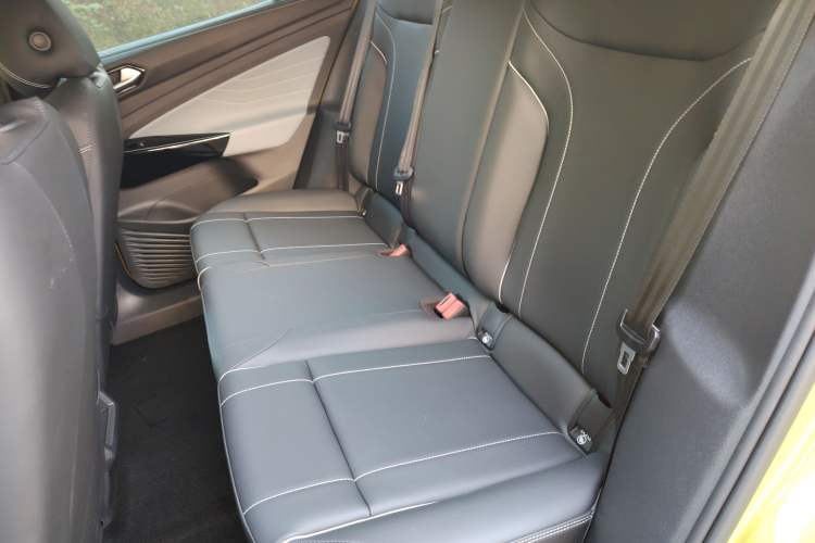 Used Volkswagen ID.4 X 2021 Pure Edition