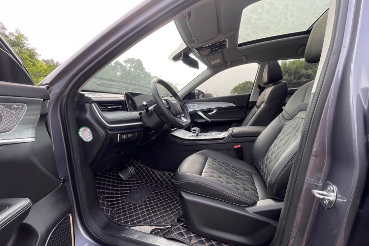 Used JETOUR X70 PLUS 2023 1.5T DCT Brave PLUS 5-Seater