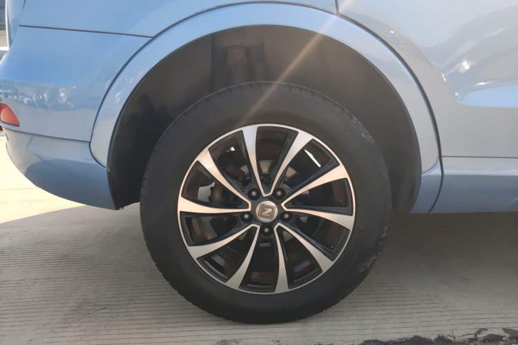 Used Zotye SR7 2016 1.5T CVT Cube Heart Edition China V Standard