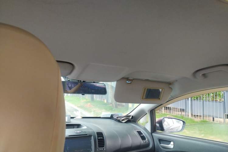 Used Kia K3 2015 1.6L Manual GL