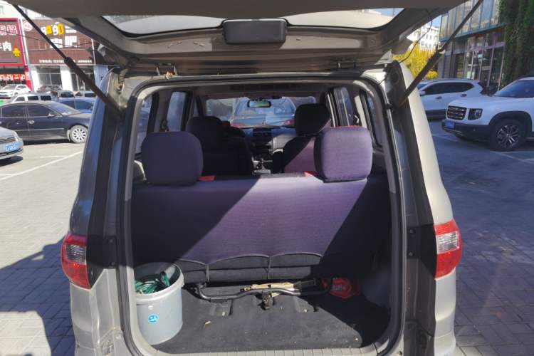 Used BAIC Weiwang M20 2014 1.5L Basic Version BJ415B Trunk