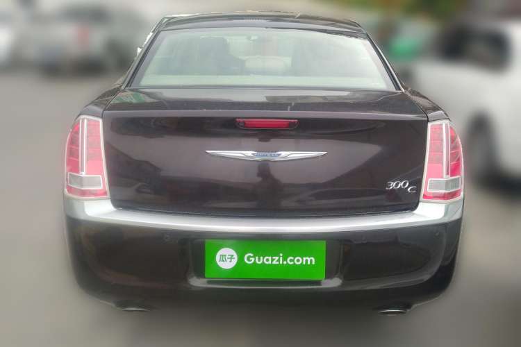 Used Chrysler 300C 2013 3.6L Premium Edition