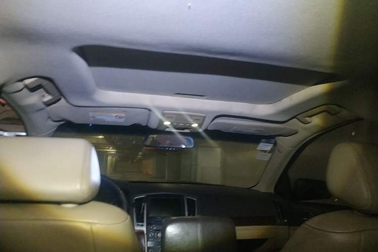 Used Cadillac SLS Seville 2011 2.0T Elite Edition