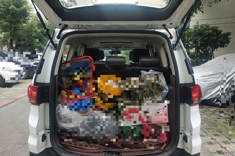 Used HYOSOW H3 2015 1.5L manual luxury version Trunk