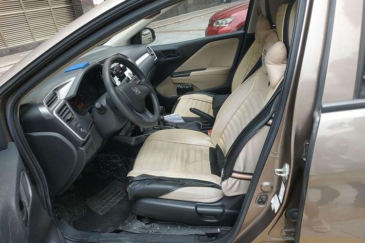 Used Honda Greiz 2016 1.5L Manual Classic Edition