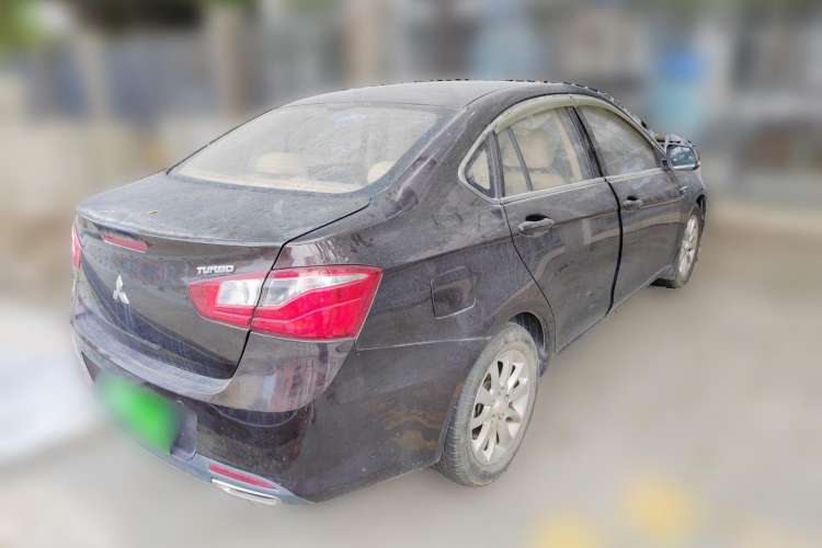 Used Soueast V5 Lingzhi 2014 1.5L CVT Comfort Model Rear Right 45 Deg