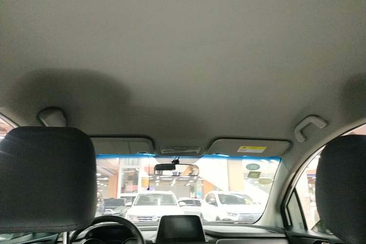 Used JAC Refine S3 2017 1.6L Manual Luxury Smart Model
