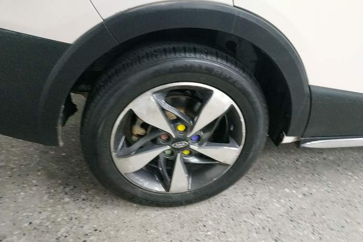 Used JAC Refine S3 2017 1.6L Manual Luxury Smart Model
