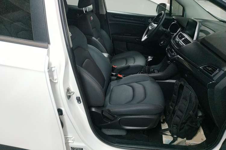 Used JAC Refine S3 2017 1.6L Manual Luxury Smart Model
