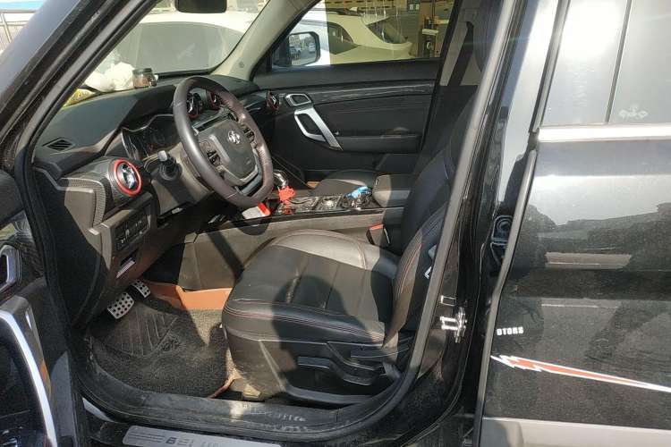 Used BAIC Off-Road BJ20 2016 1.5T CVT Luxury Model