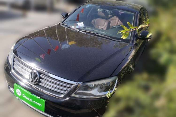 Used Volkswagen Passat 2009 2.0L MFI Manual Luxury Edition