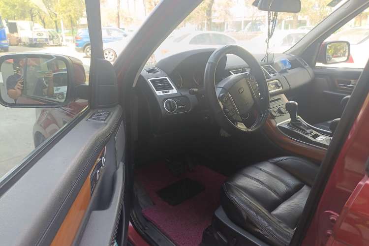 Used Land Rover Range Sport 2010 3.0 TDV6 HSE Diesel Edition Driver Seat