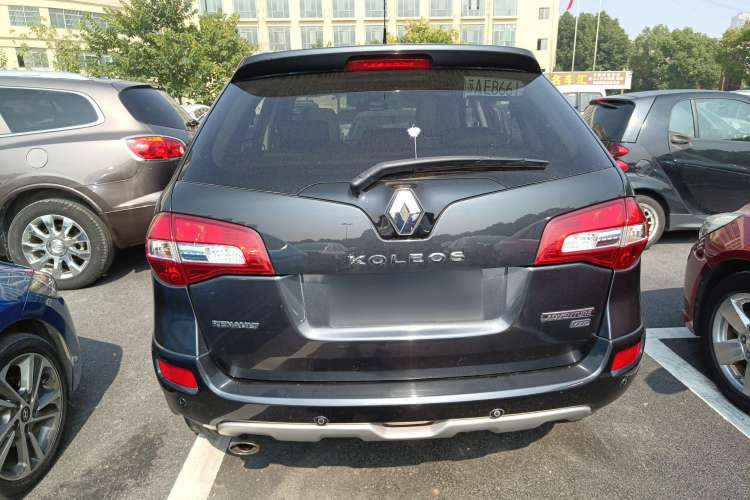 Used Renault Koleos 2012 2.5L 4x4 Comfort Edition with Navigation