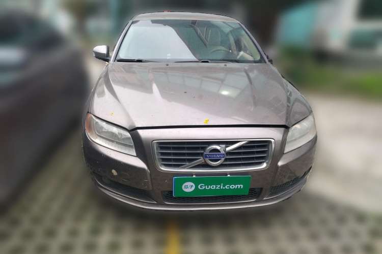 Used Volvo S80L 2011 2.0T Zhiya Edition
